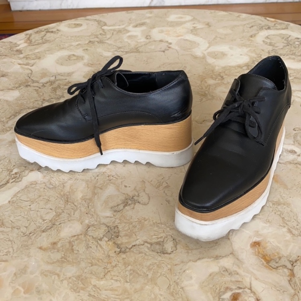 Elyse Style Platform Lace Up Faux Leather Oxfords